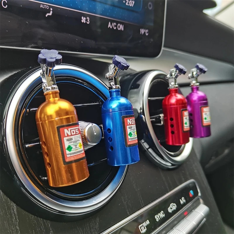 Deodorante per Auto a Forma di - Perfume Fragrance Sale recensione e prezzo